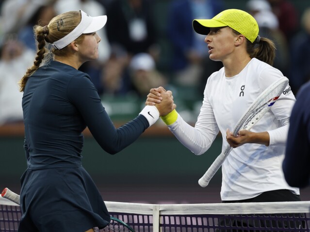 Mirra Andrejevová, Iga Swiateková