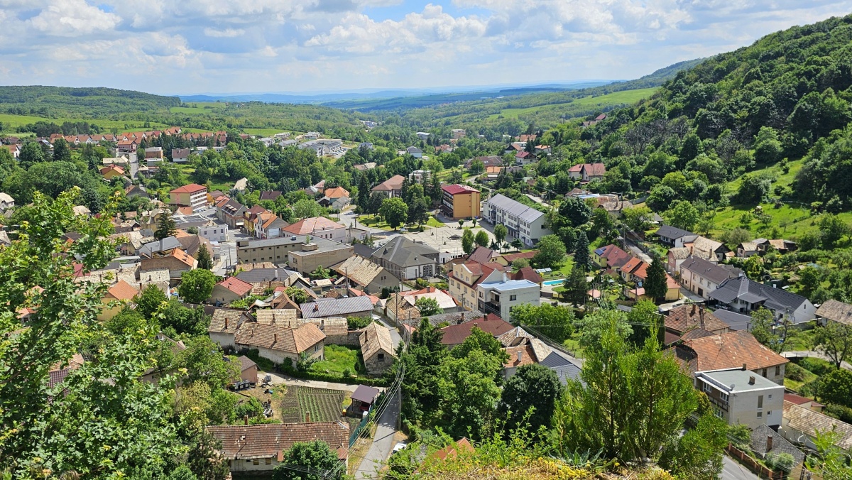 Mesto Modry Kamen