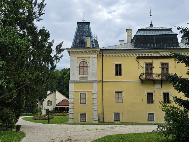 Zadna cast kastiela Betliar
