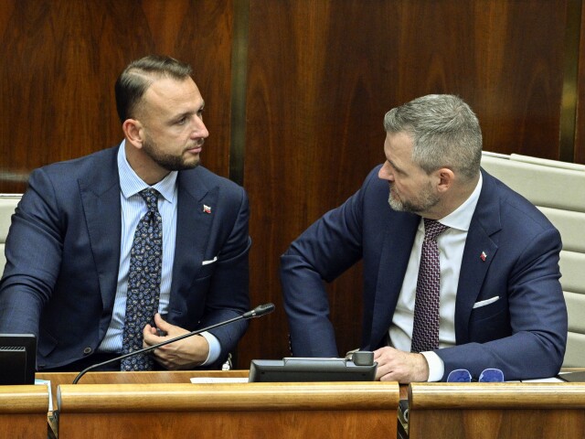 Matúš Šutaj Eštok a Peter Pellegrini