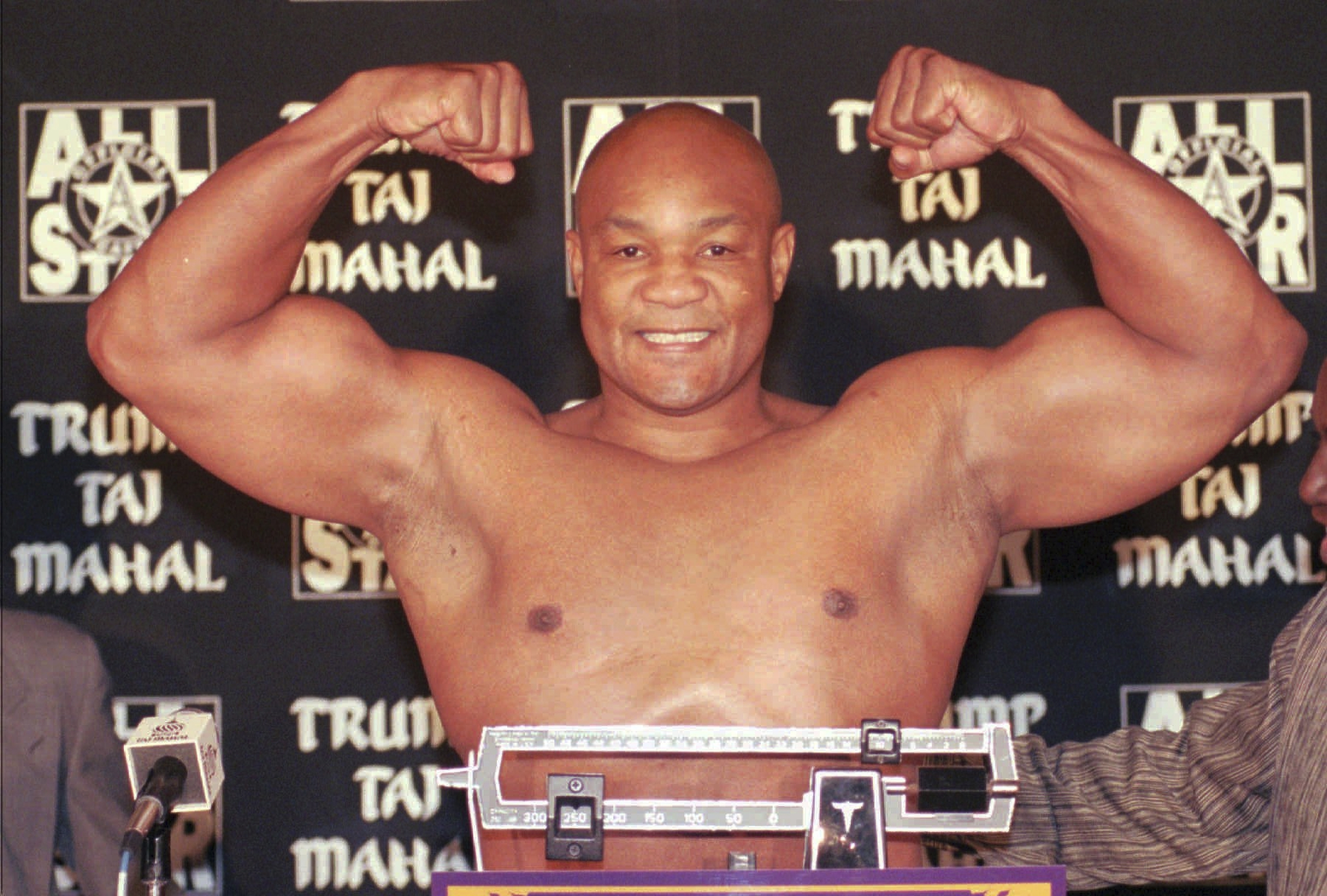 George Foreman na snímke z novembra 1997.