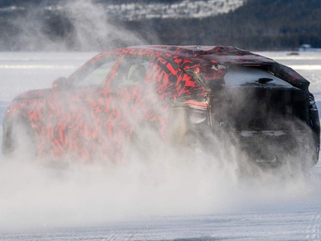 Alfa Romeo Stelvio - testovací prototyp 2025