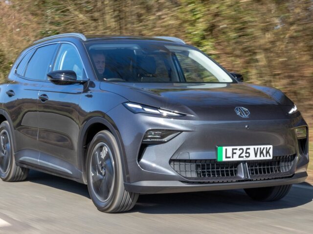 MG S5 EV - 2025