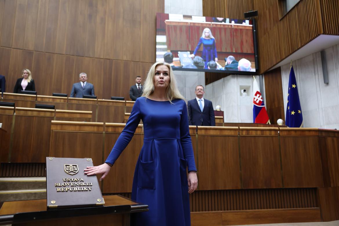 Andrea Szabóová nastúpila do NR SR za Radomíra Šalitroša.