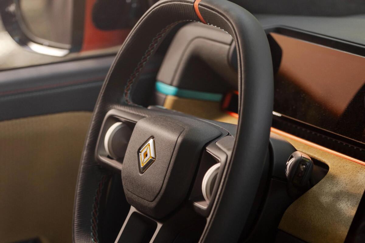 Retro modely Rivian R3 a R3X