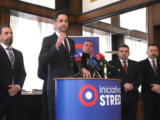 Ondrej Lunter,   iniciatíva STRED