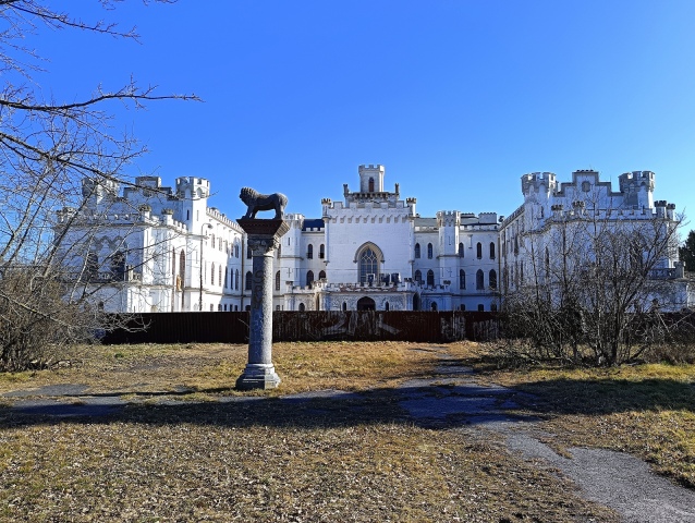 kaštieľ, Rusovce