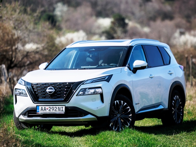 Nissan X-Trail e-Power e-4orce - test 2025