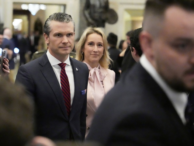 Hegseth, Jennifer Rauchetová