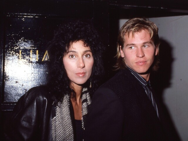 Val Kilmer a speváčka a herečka Cher