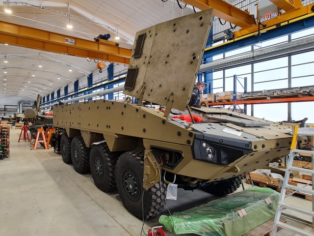 Vyroba obrnenych vozidiel 8 x 8 Patria v CSM Tisovec