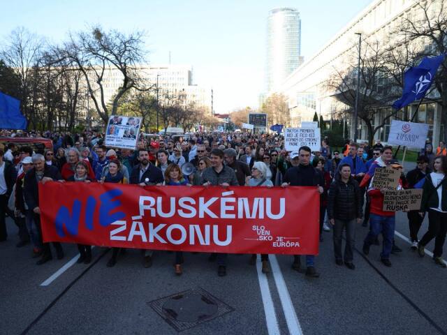 pochod protest bratislava