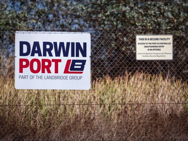 Darwin port / Prístav Darwin /