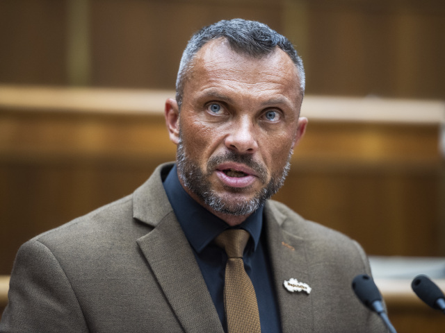 Miroslav Suja