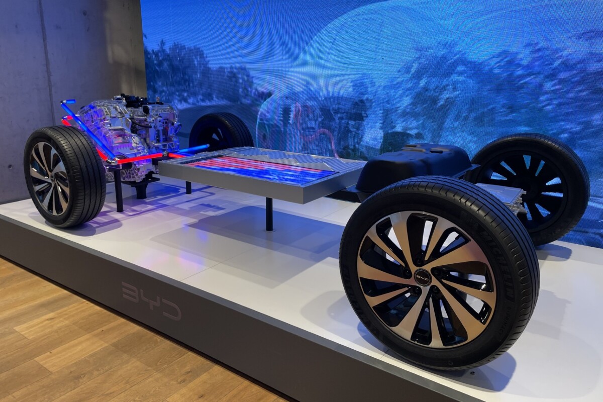BYD - platforma i-DMi