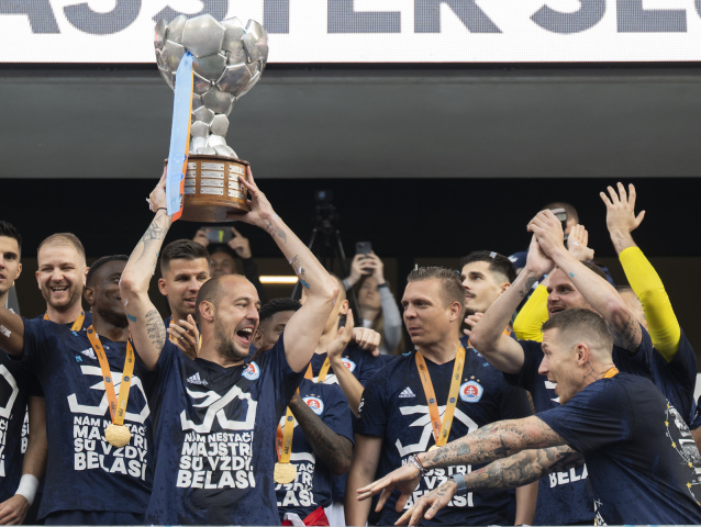 majstrovská trofej, niké liga