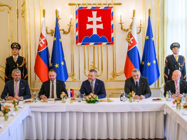 Peter Vilčák / Peter Vodráška / Peter Pellegrini / Ján Kubiš /