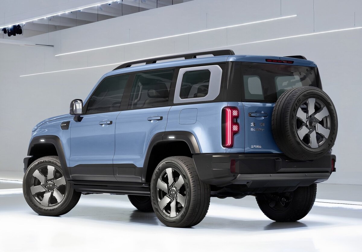 BAIC-Beijing BJ40e-2026-Rear Three-Quarter.6d705f87