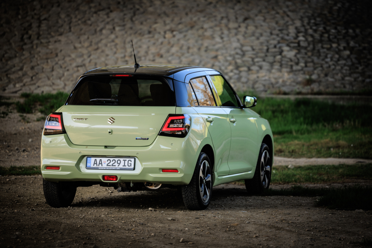 Suzuki Swift 1,2 DualJet AllGrip - test 2025
