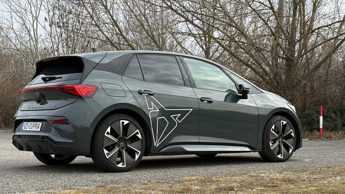 Cupra Born (2025)