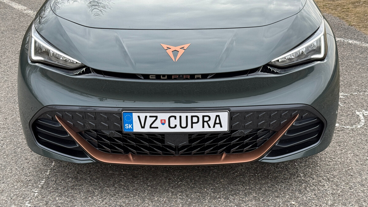 Cupra Born (2025)