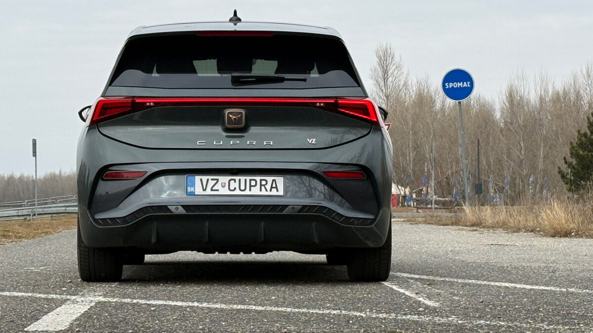 Cupra Born (2025)