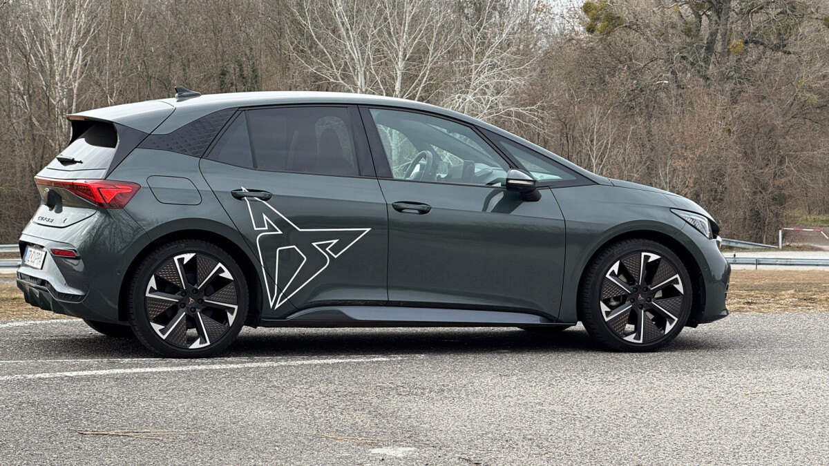 Cupra Born (2025)