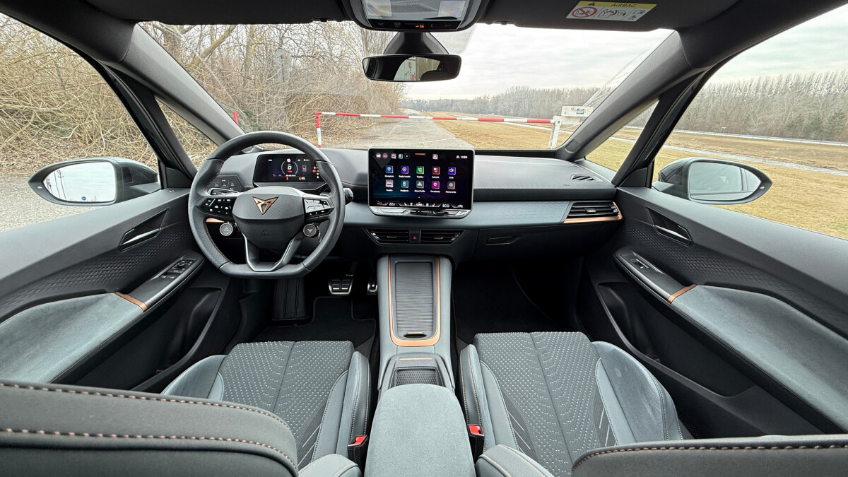 Cupra Born (2025)