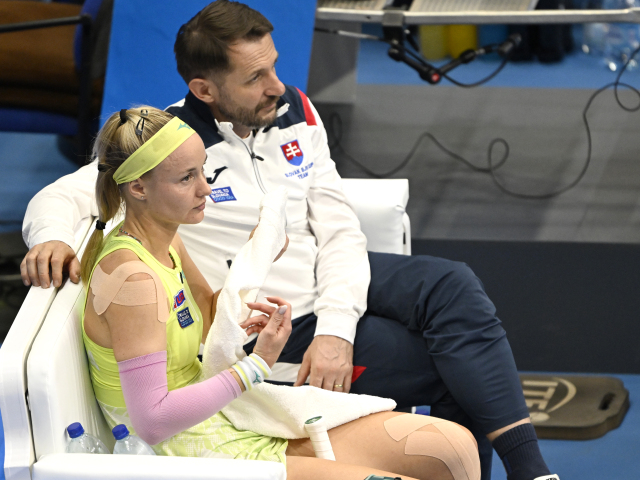 Rebecca Šramková a kapitán tímu Matej Lipták