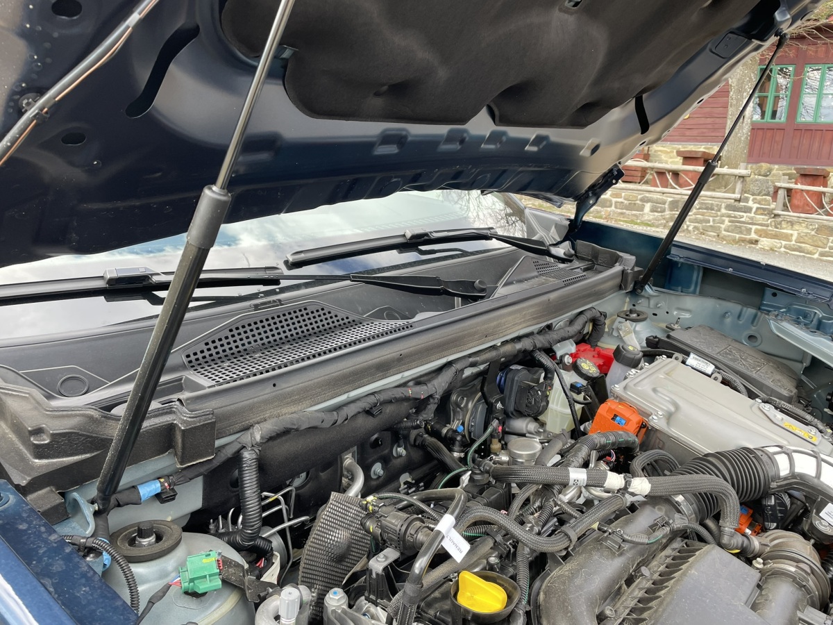 Dacia Bigster 1,8 Hybrid Journey - prvá jazda 2024