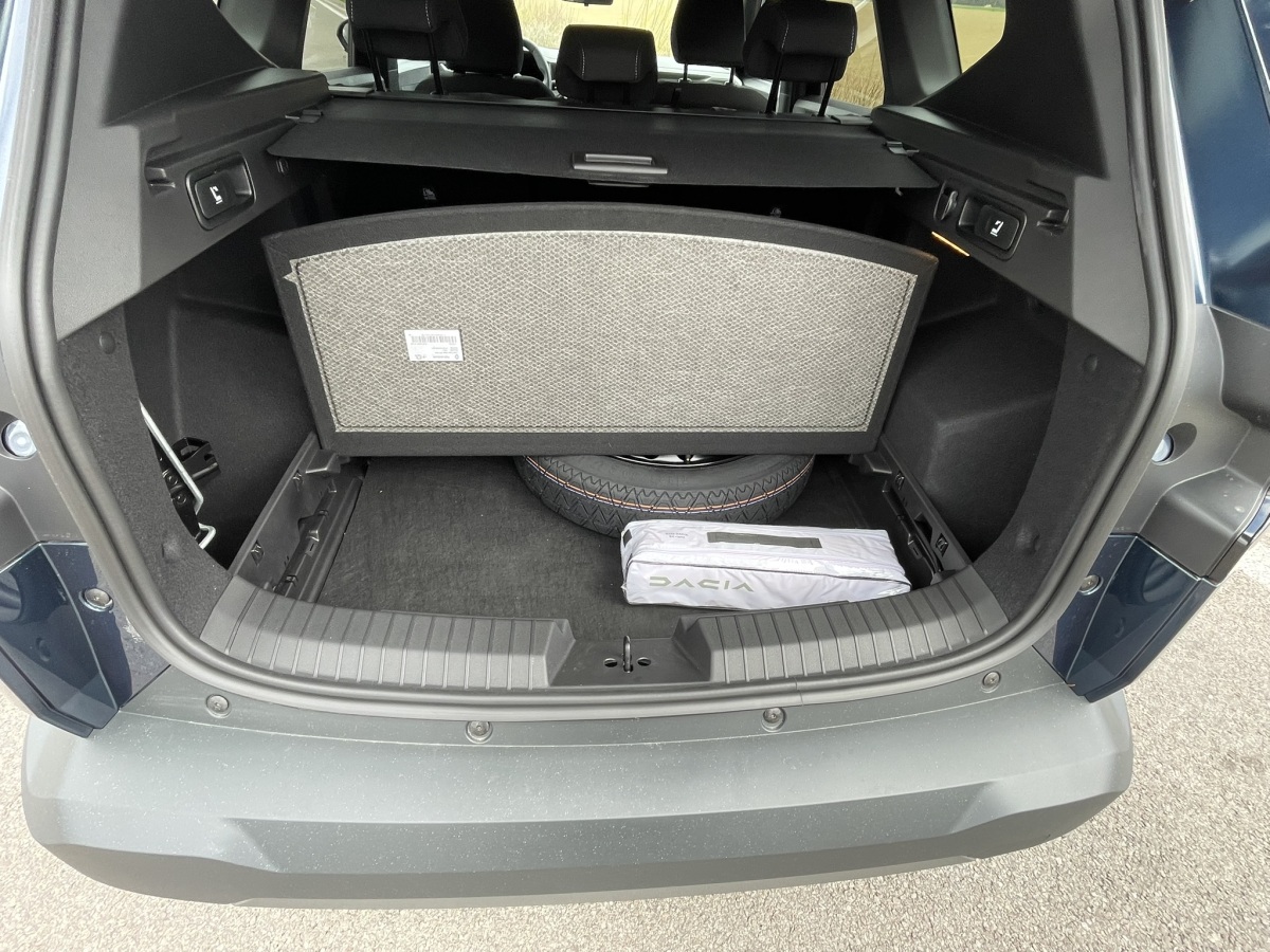 Dacia Bigster 1,8 Hybrid Journey - prvá jazda 2024