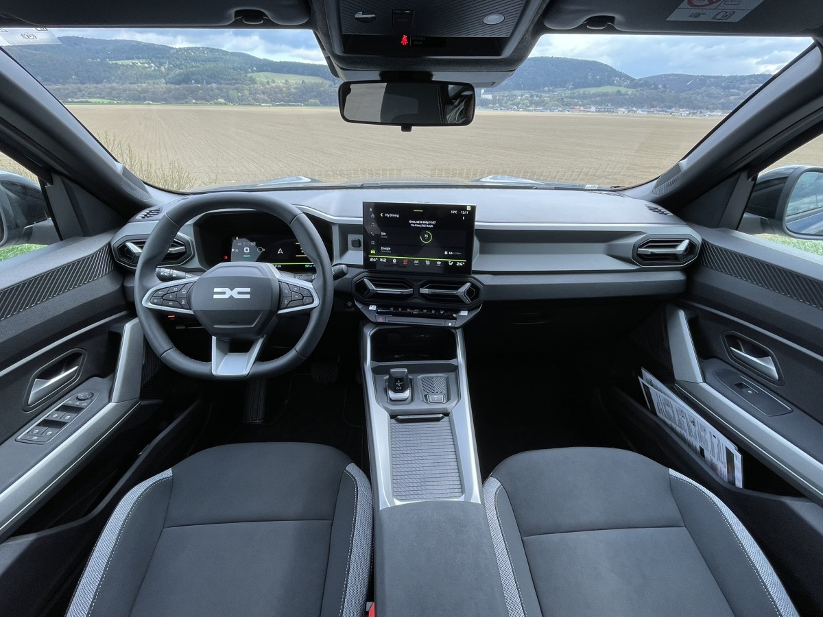 Dacia Bigster 1,8 Hybrid Journey - prvá jazda 2024