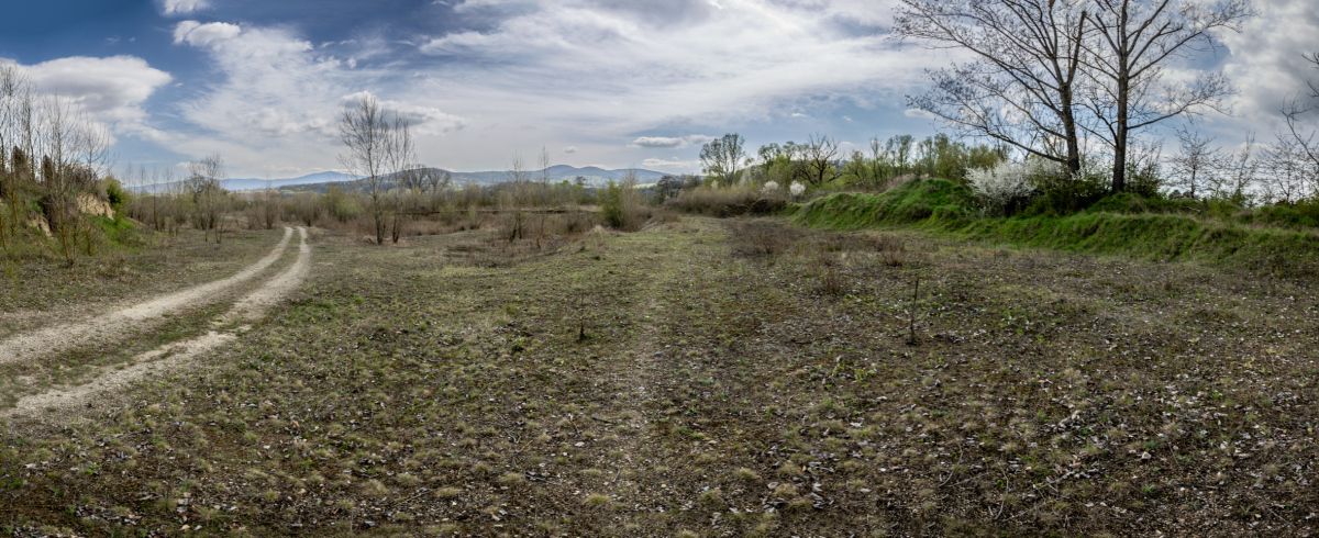 Trenčianske Stankovce nález einmann bunker skládka