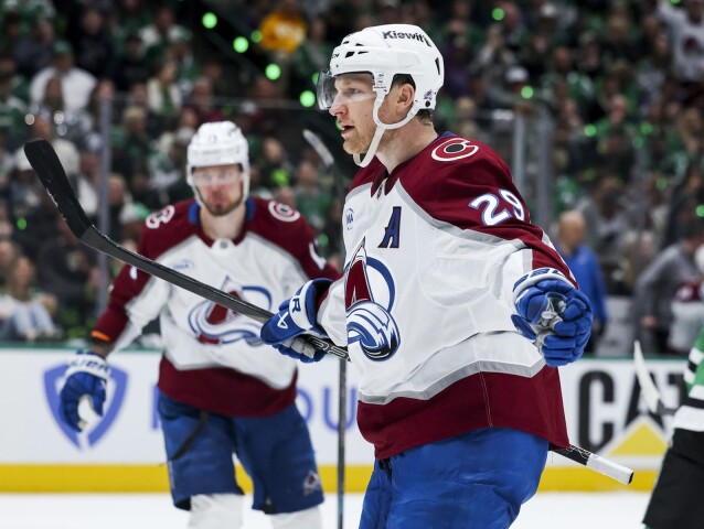 Nathan MacKinnon