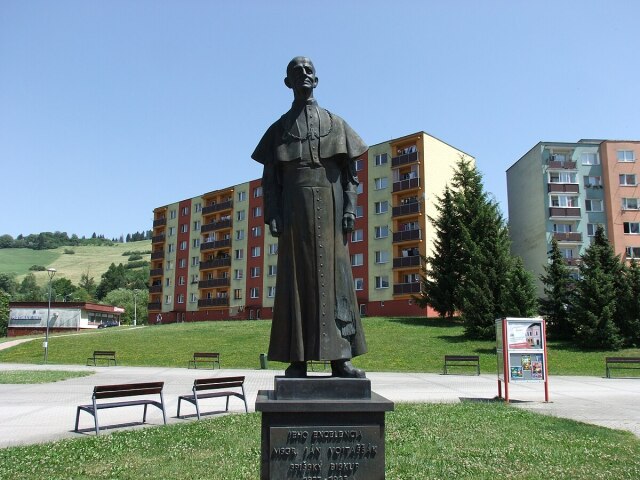 Socha biskupa, Ján Vojtaššák, Brezovec,  Dolný Kubín