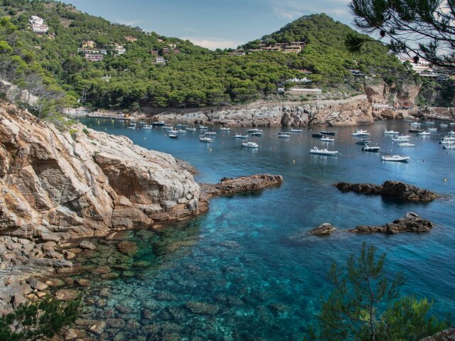 more, dovolenka, cestovanie, Costa Brava, Španielsko, člny, loďky
