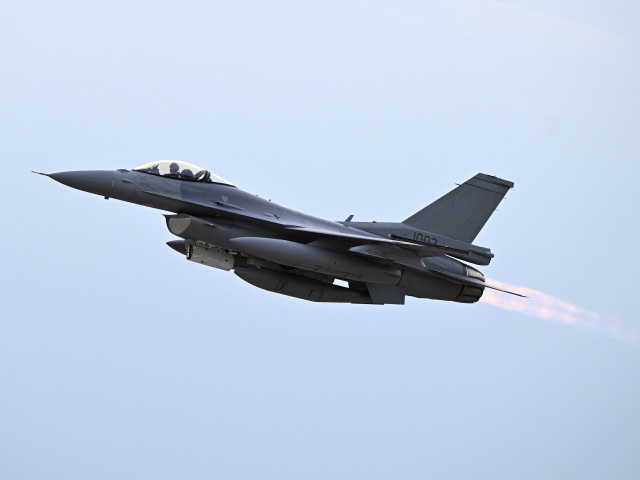 stíhačka F-16