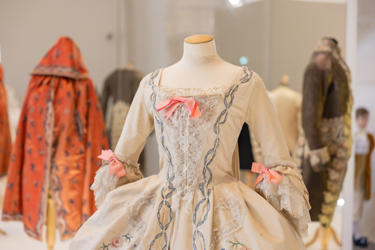 Marie Antoinette unikátna výstava kráľovniných šiat