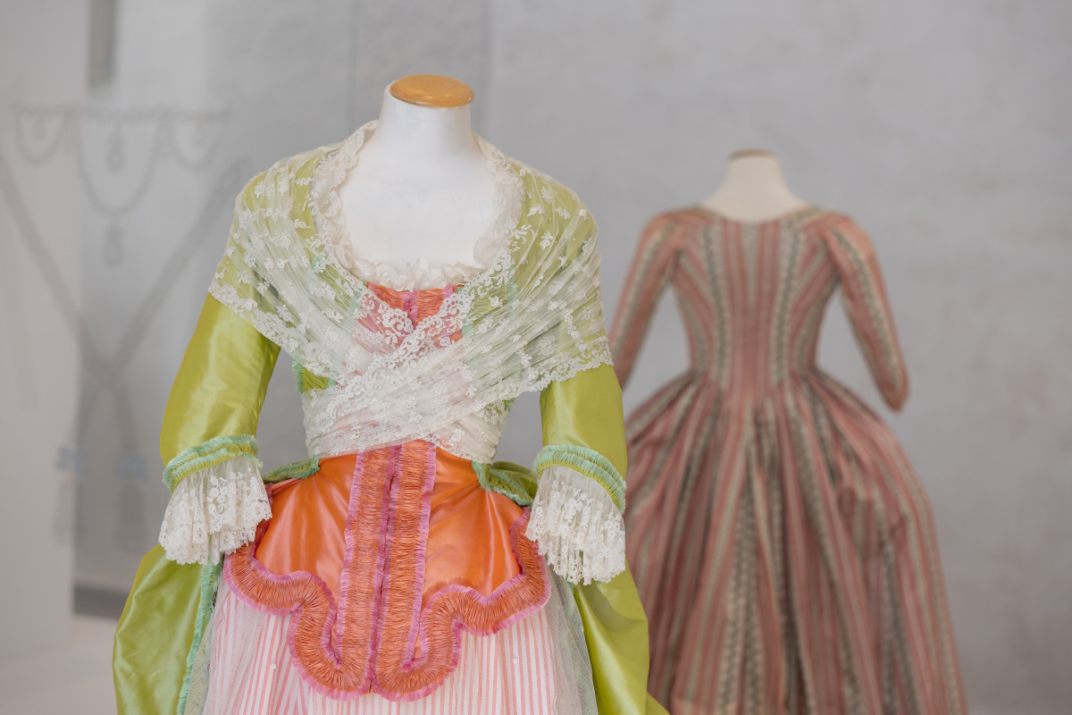 Marie Antoinette unikátna výstava kráľovniných šiat