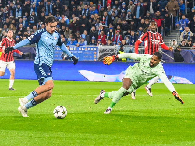 SR Futbal LM 5.kolo Slovan AC Miláno Strelec