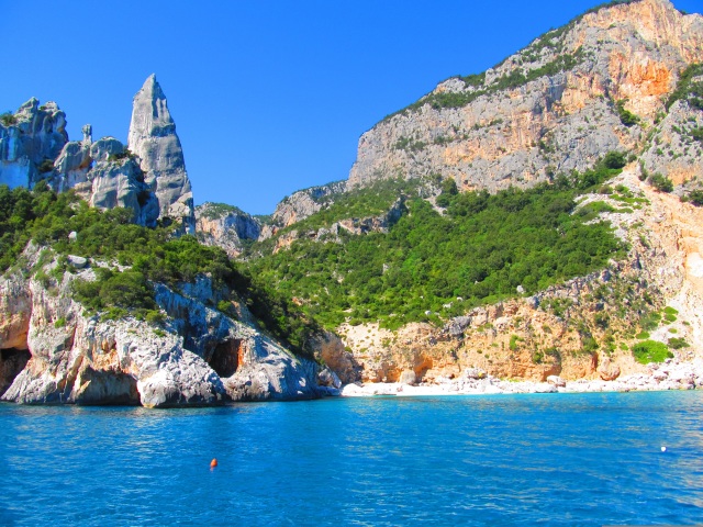 Sardínia, Taliansko, pláž, Cala Goloritzé, dovolenka, cestovanie, more