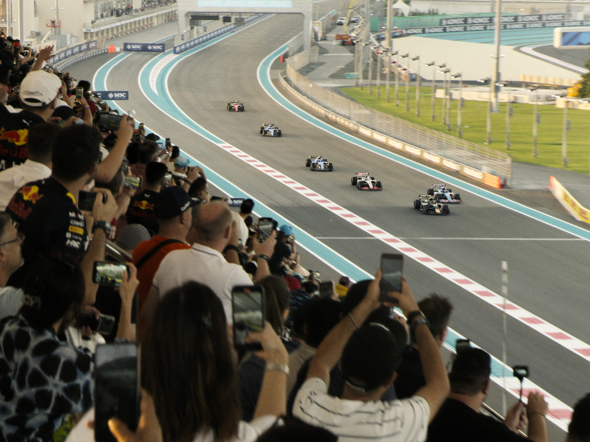 F1