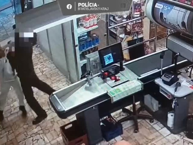 napadnutie zákazníkom, Petržalka
