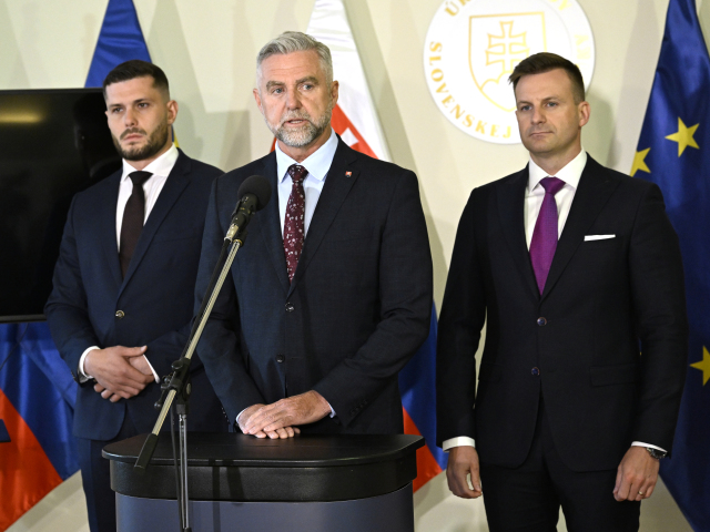 SR Bratislava Bezpečnostná rada Zasadnutie Mimoriadne BAX