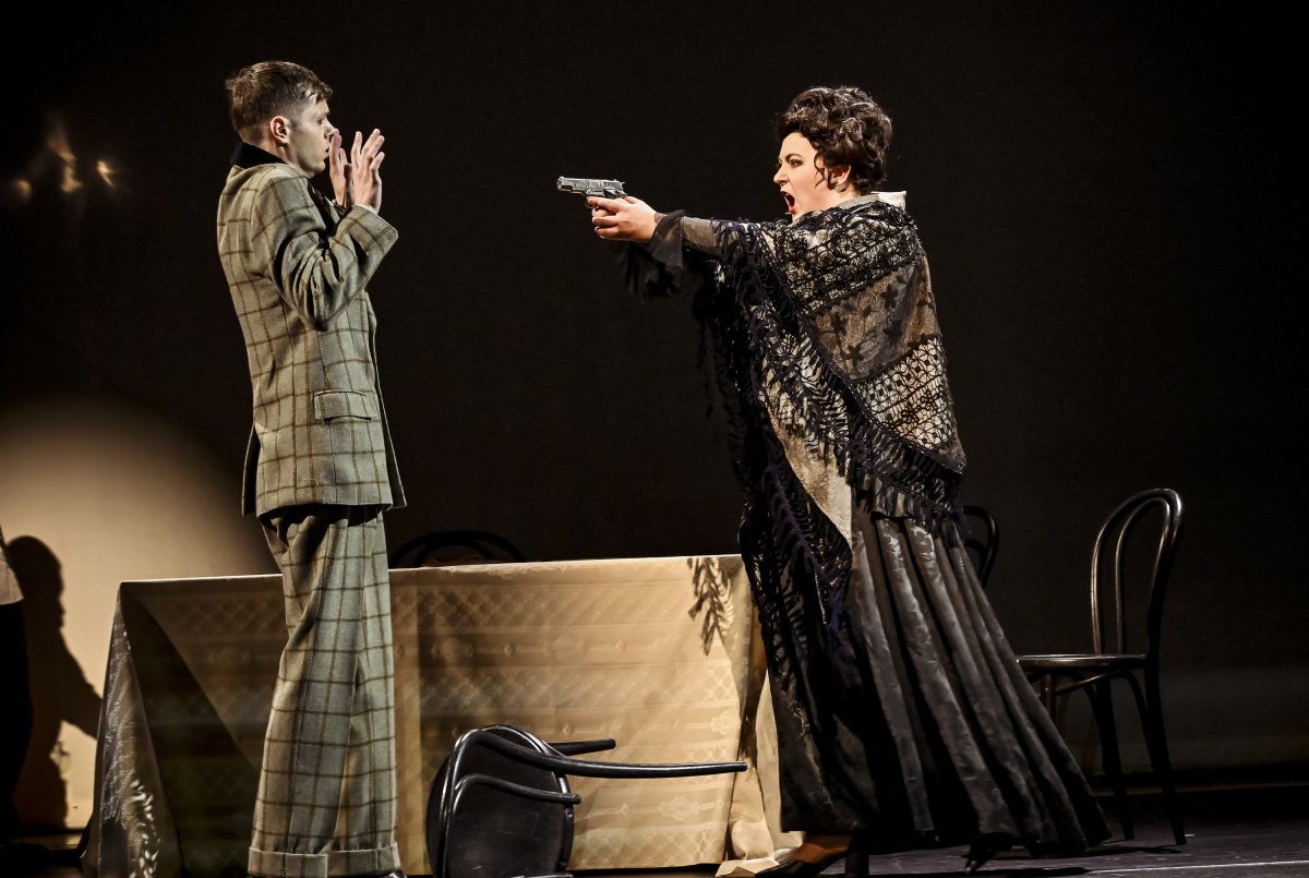 Krisztian Kokolusz,  Alžbeta Reháková, Albert Herring