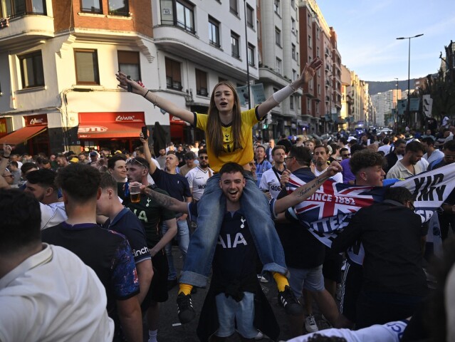 Anglickí fanúšikovia, Bilbao, San Sebastian, UEFA