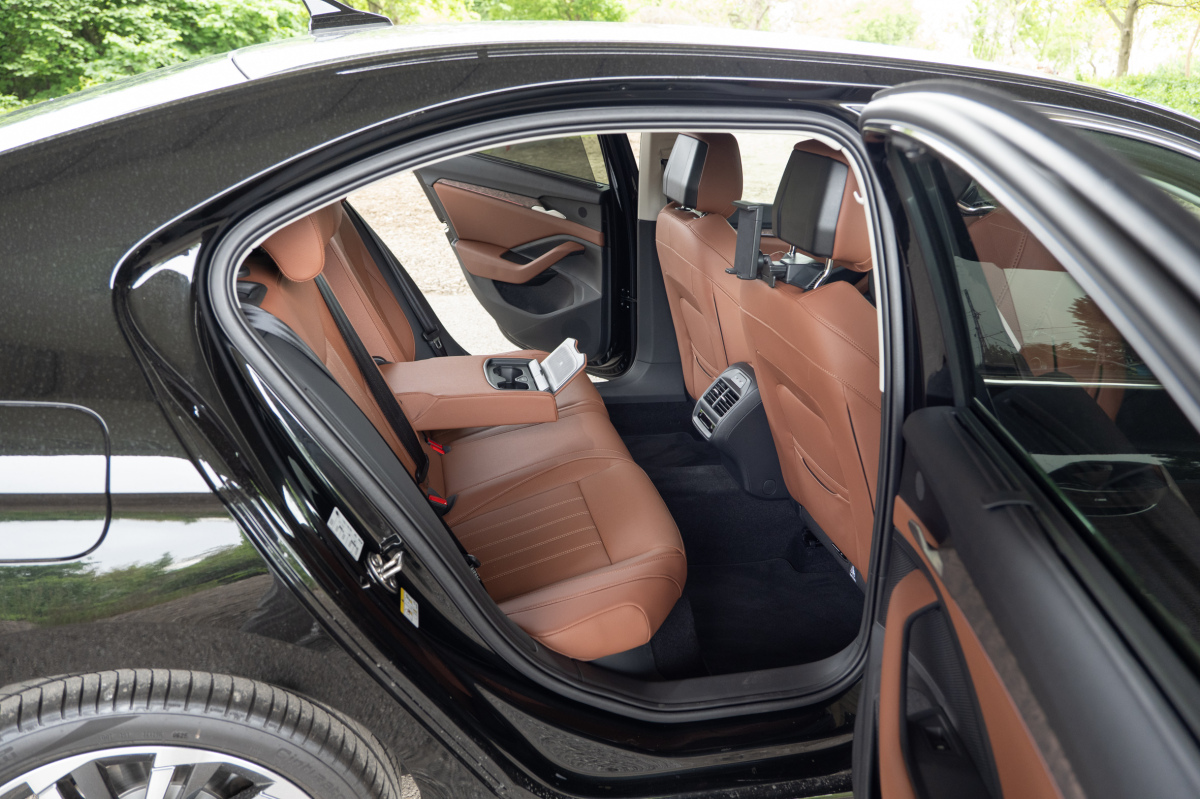 Škoda Superb iV Liftback - test 2025