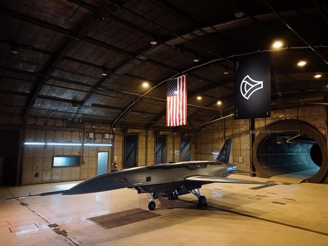 Americký dron YFQ-44 Fury od Anderil Industries