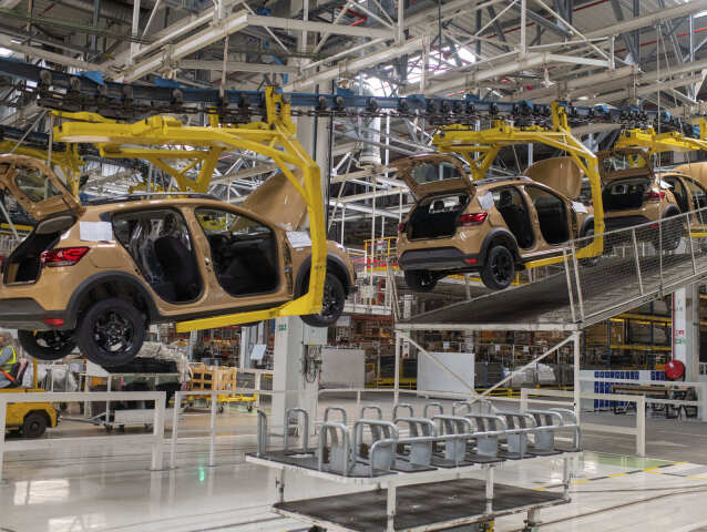 automobilka, autá, továreň, Renault, priemysel