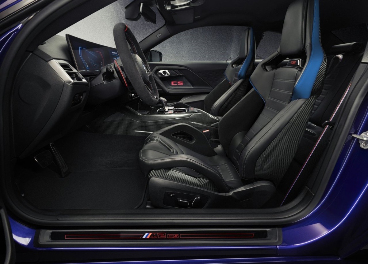BMW M2 CS 2026 11